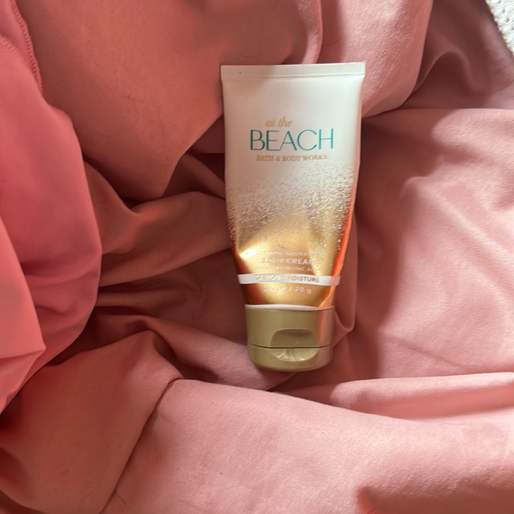 bath and body works lotion/ slightly used